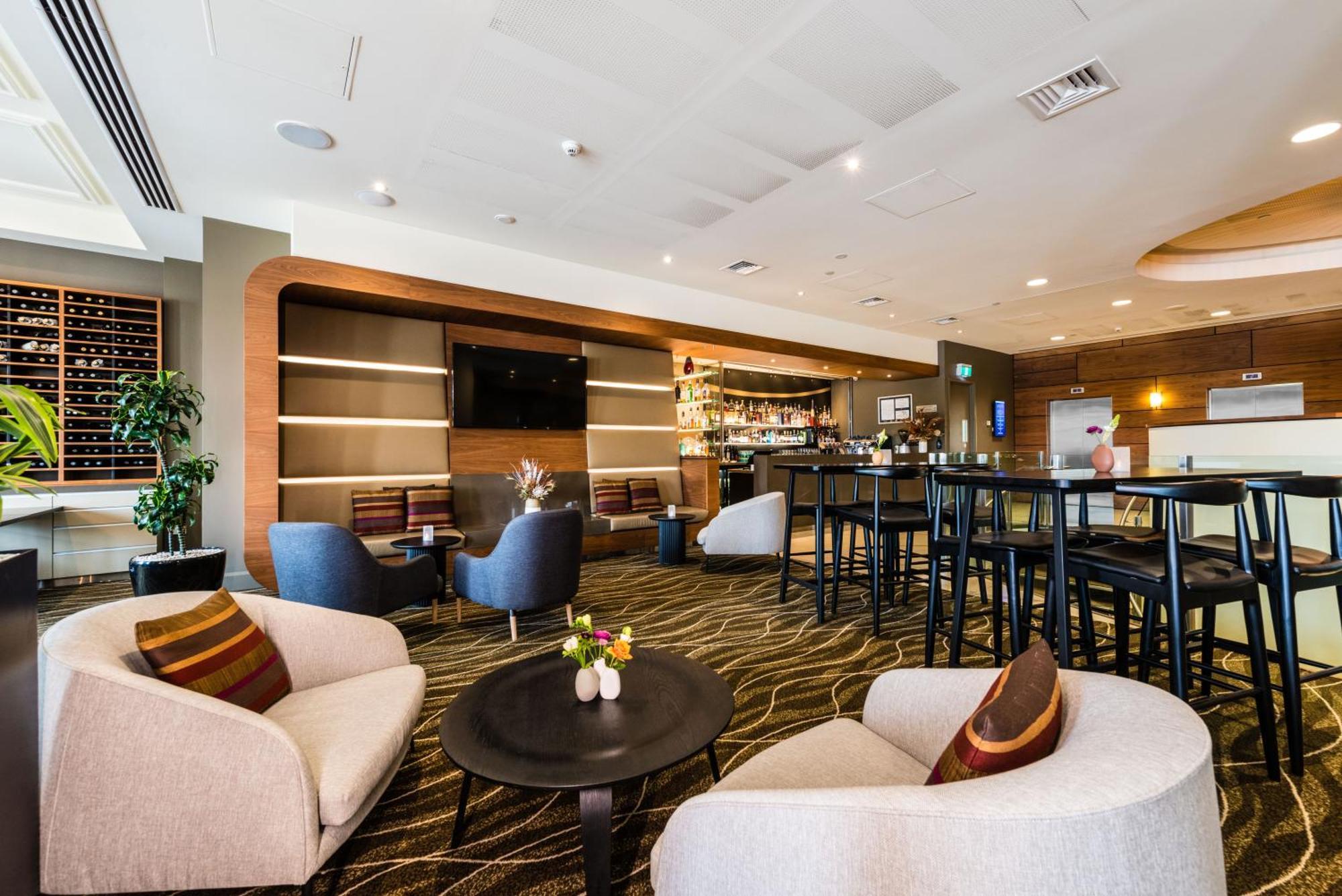 Novotel Christchurch Cathedral Square Bagian luar foto